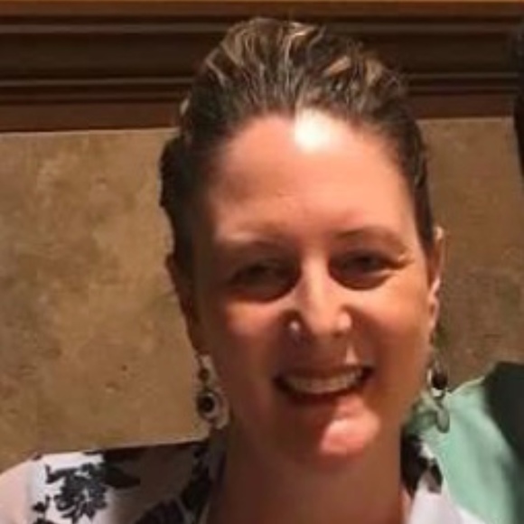 Meet your Posher, Rosemarie - Picture 1 of 1